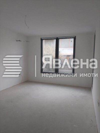 Продава се Двустаен апартамент в Бургас, Център - 97 кв.м за 2600 €/кв.м - Снимка #10