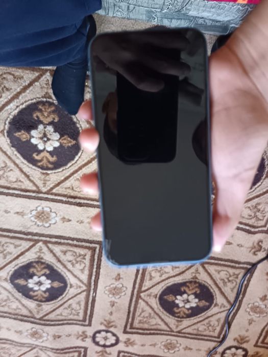 Айфон 13 продаю обычный