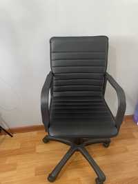 Продам офисное кресло зета