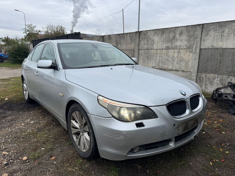 Piese Dezmembrari capota haion BMW 520d E60 cutie manuala
