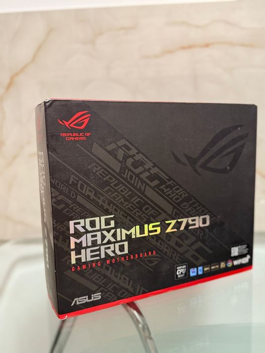 Placa de baza ASUS ROG MAXIMUS Z790 HERO, Socket 1700 NOUA SIGILATA