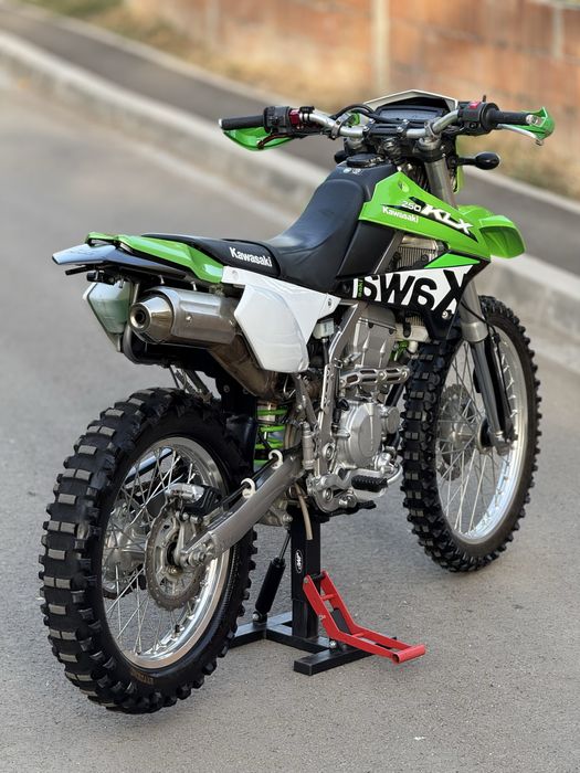 Vand Kawasaki KLX 250 2016 Enduro impecabil/Acte/Pornire buton