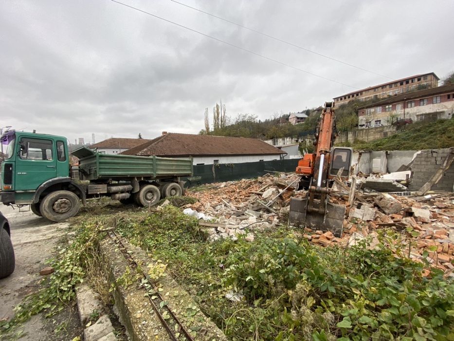 Demolari excavari piconari fundatii drumuri forestiere constructii