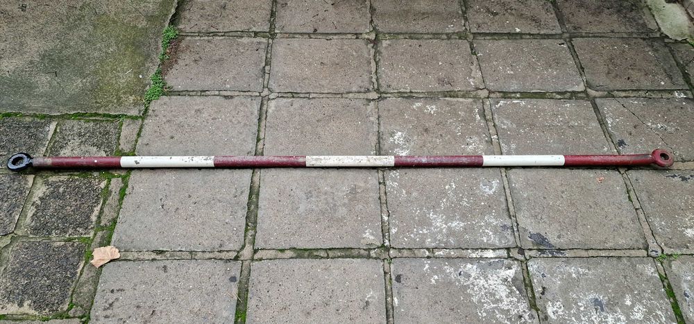 Твърда връзка (теглич) за камион / 3.00м, Ø 50мм / *ОТЛИЧНО СЪСТОЯНИЕ*