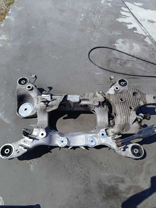 Punte spate Range Rover Sport L494 3.0 d 2013+