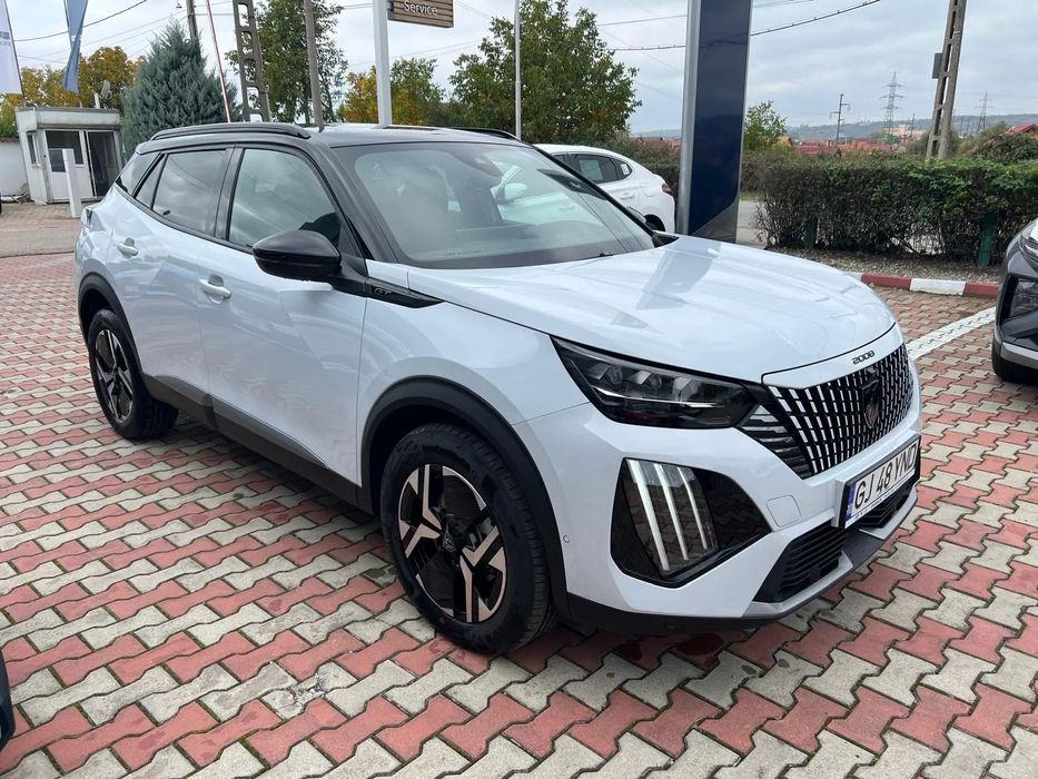 Peugeot 2008 Noul Peugeot 2008 SUV GT 1.2 Hybrid 136 CP E-DCS6