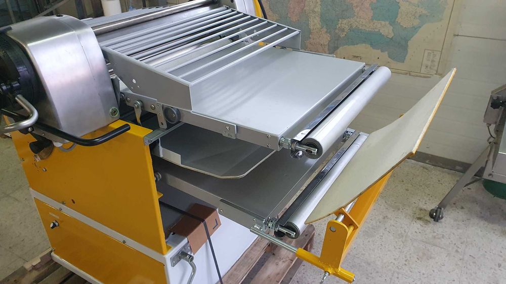 Modelator lung franzela, fitile  colaci, covrigi Seewer Rondo Elvetia