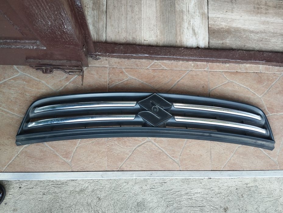 Grilă față Suzuki Swift