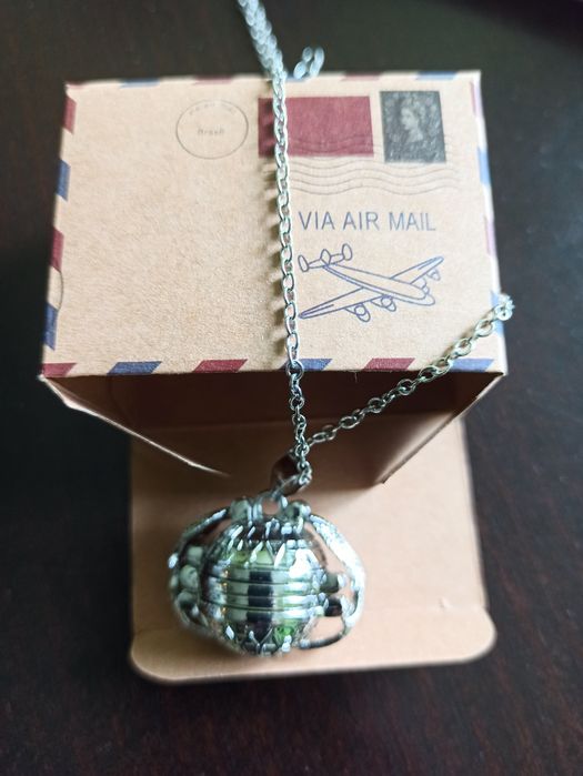 Медальон ангелски крила за снимки. Последни бройки