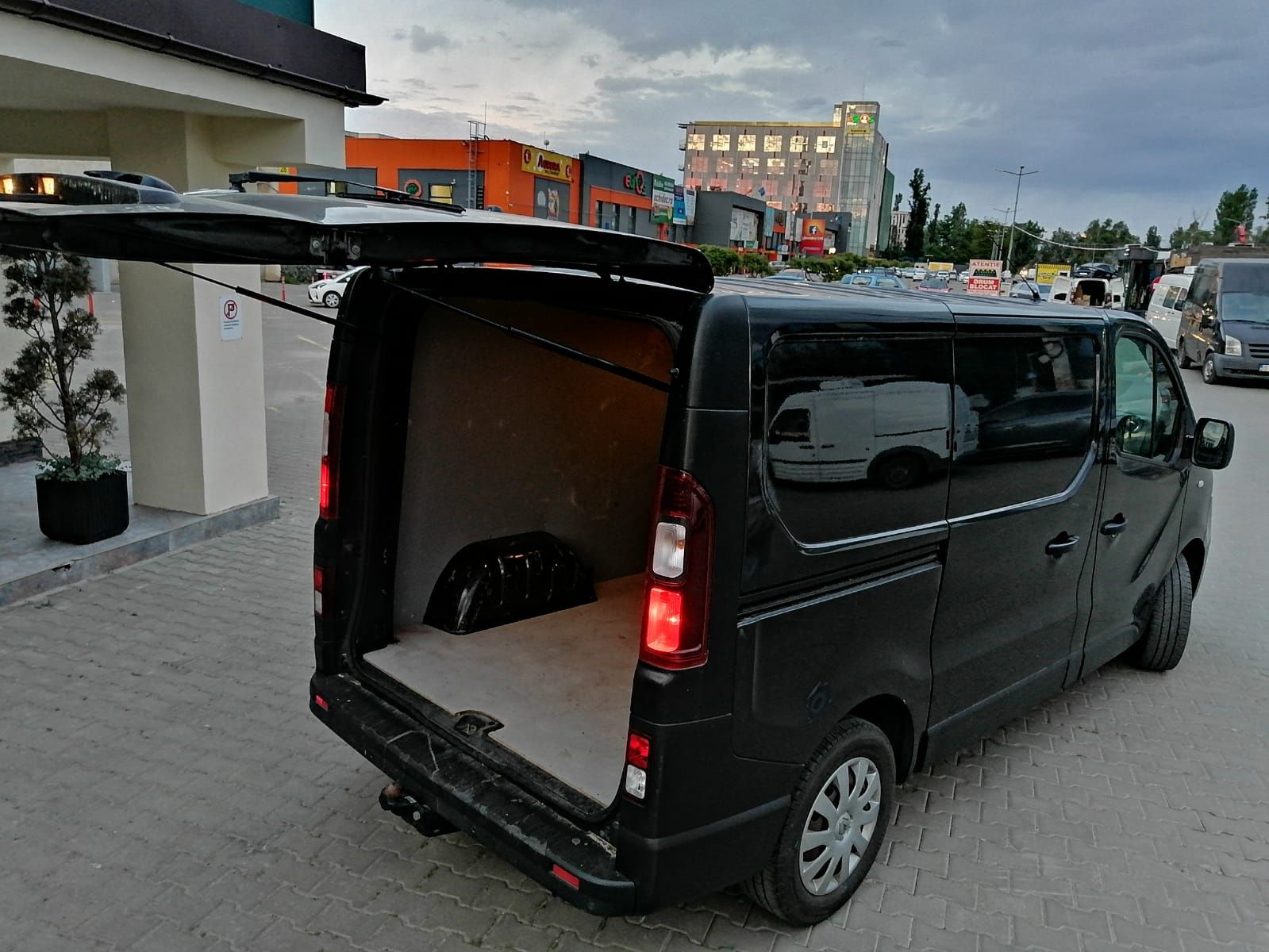 Renault Trafic 2016 1.6 dci