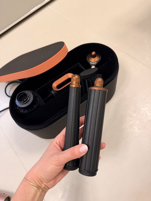 Dyson airwrap i.d HS08 ondulator