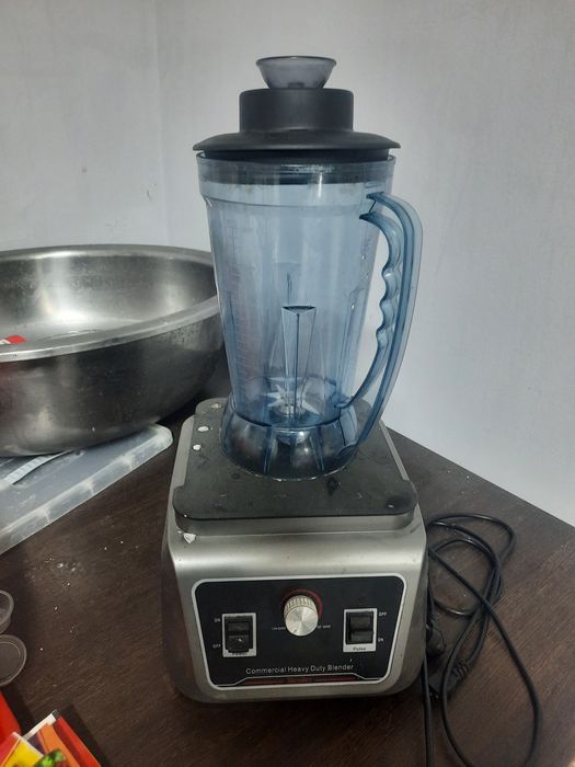 Миксер блендер измельчитель