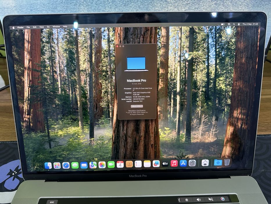 Macbook Pro 15 2018 - i7, 16 GB Ram, 256 GB SSD