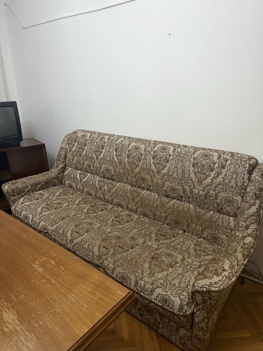 Canapea extensibilă