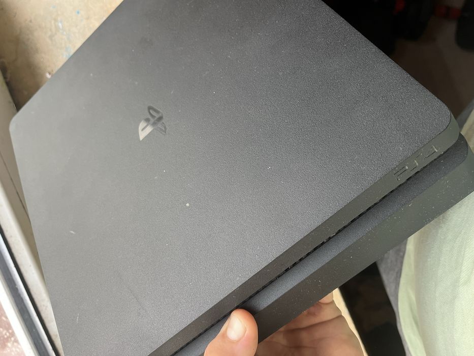 Ps 4 slim 500 gb