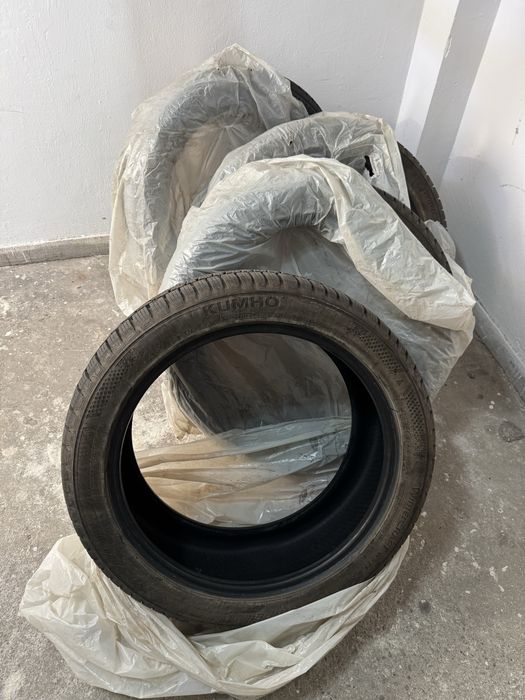4 anvelope iarna Kumho 255/45/r20 DOT3021