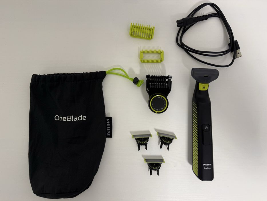 Aparat de ras Philips OneBlade Pro 360 QP6507/23 + 3 lame noi