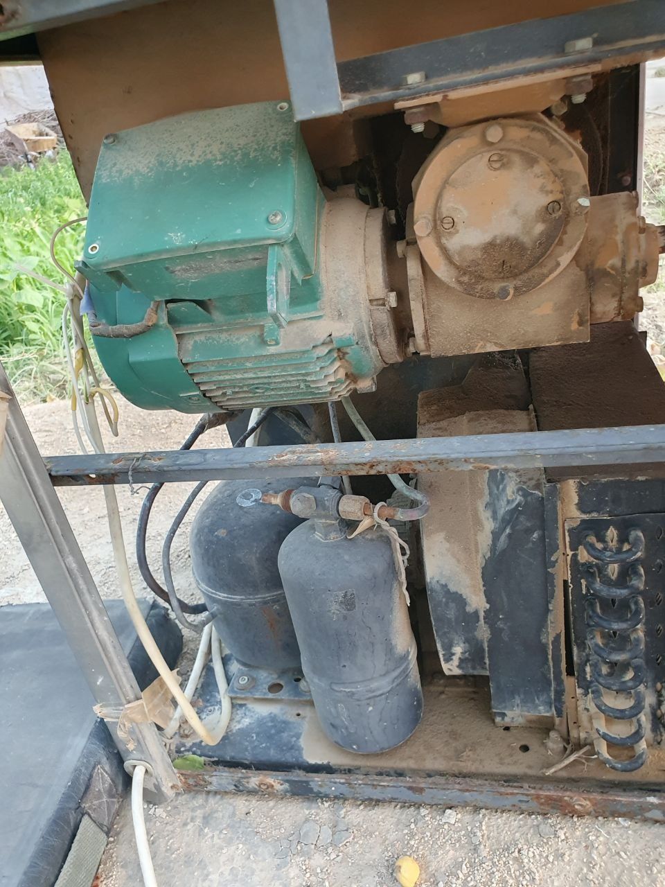 Muzqaymoq apparati