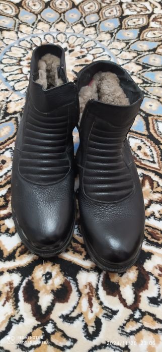 Кожаный сапог сатылады