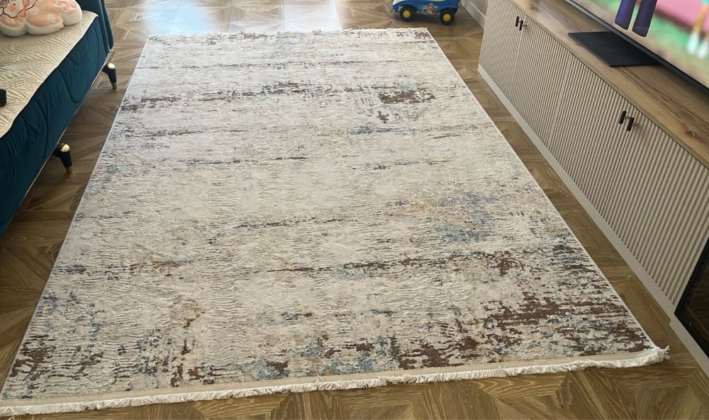 Жана кілем сатылады