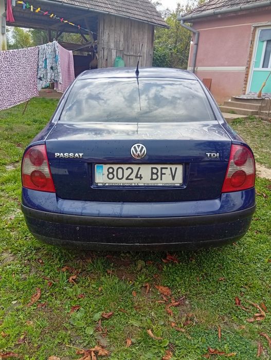 Vând masina, Volkswagen Passat 1.9tdi