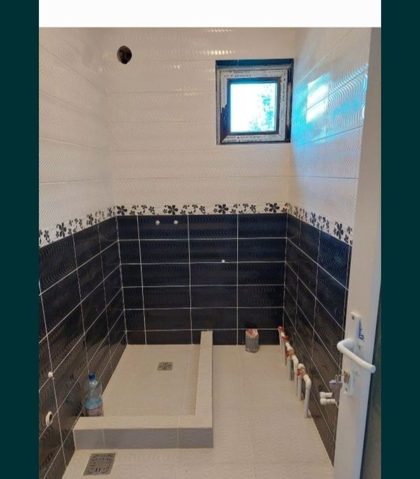 2 Garsoniere la curte,teren 332mp,utilitati,asfalt,parcare.pret75000€.