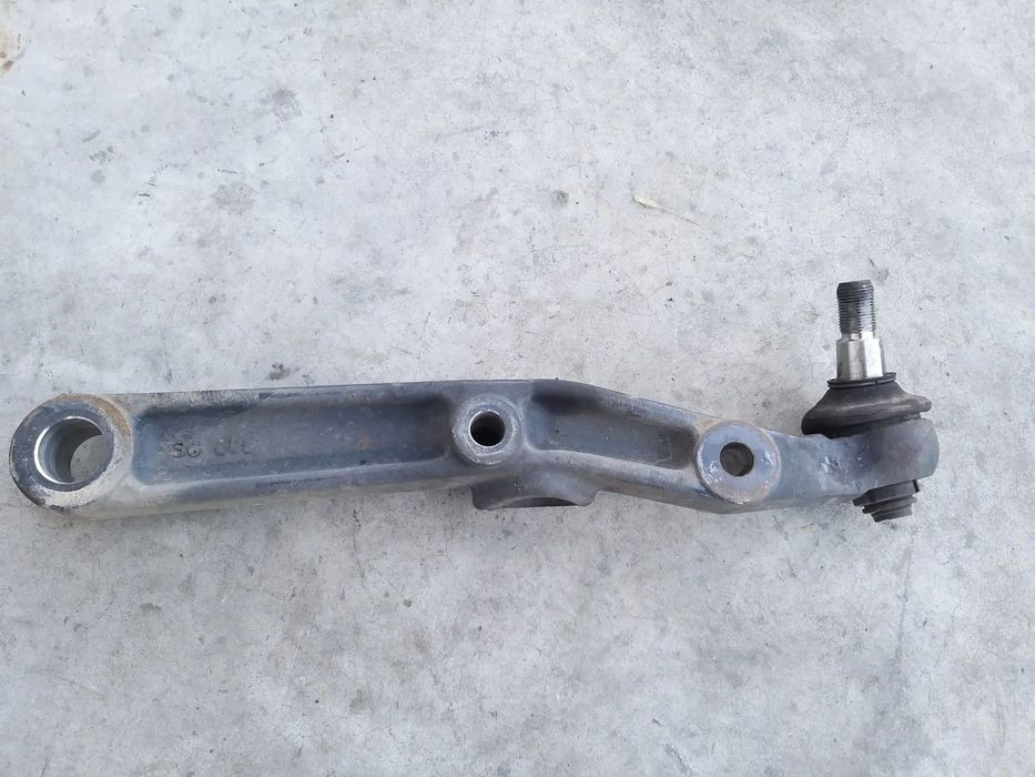 Suport stanga fata 2.3 hpi iveco daily 3 35-140