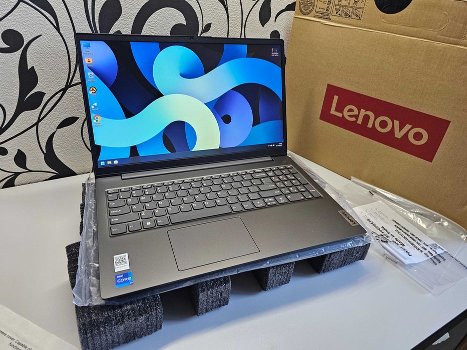 ПРОДАМ Lenovo V15G4 IRU Мощный Ноутбук Core™ i7-13620H / 13-ПОКОЛЕНИЯ.