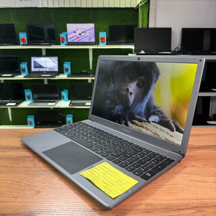 Мощный и лёгкий ноутбук Neo i5-5257U/ iRIS graphics/ 8 Gb/ 256 Gb SSD