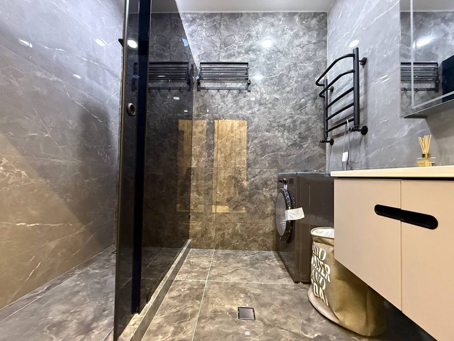 Срочно продаётся 3 ком Новостройка Яккасарой район