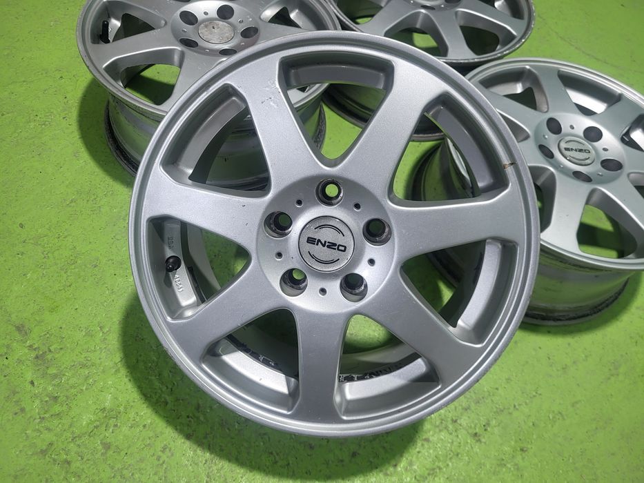 17 5x108 Ford Volvo лети джанти 5х108