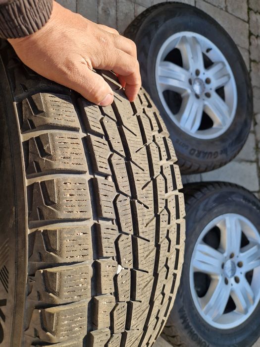 Yokohama 265/65R17 с дисками Mercedes ML