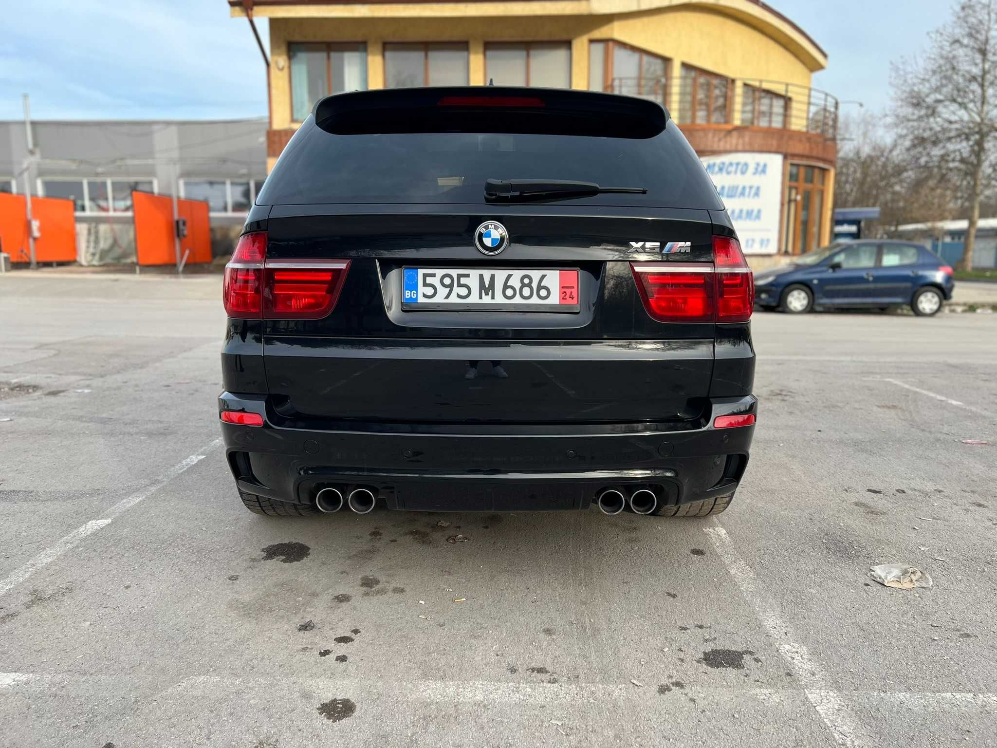 BMW X5 M E70 4.4L V8 555HP