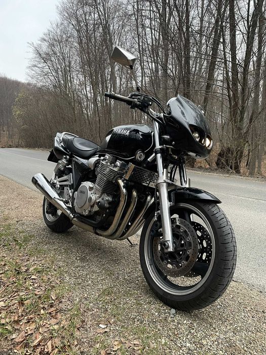 Yamaha XJR 1300 - Impecabila tehnic