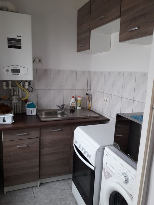 Garsoniera de închiriat