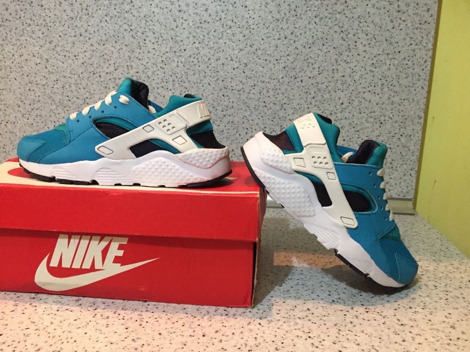 Оригинални *** Nike Air Huarache Blue Lagoon & White