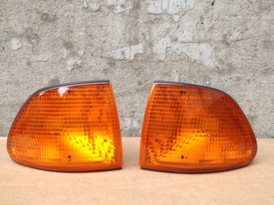 БМВ Е38 мигач ляв фейслифт десен 730д мигачи 740и 725 тдс Алпина бял М