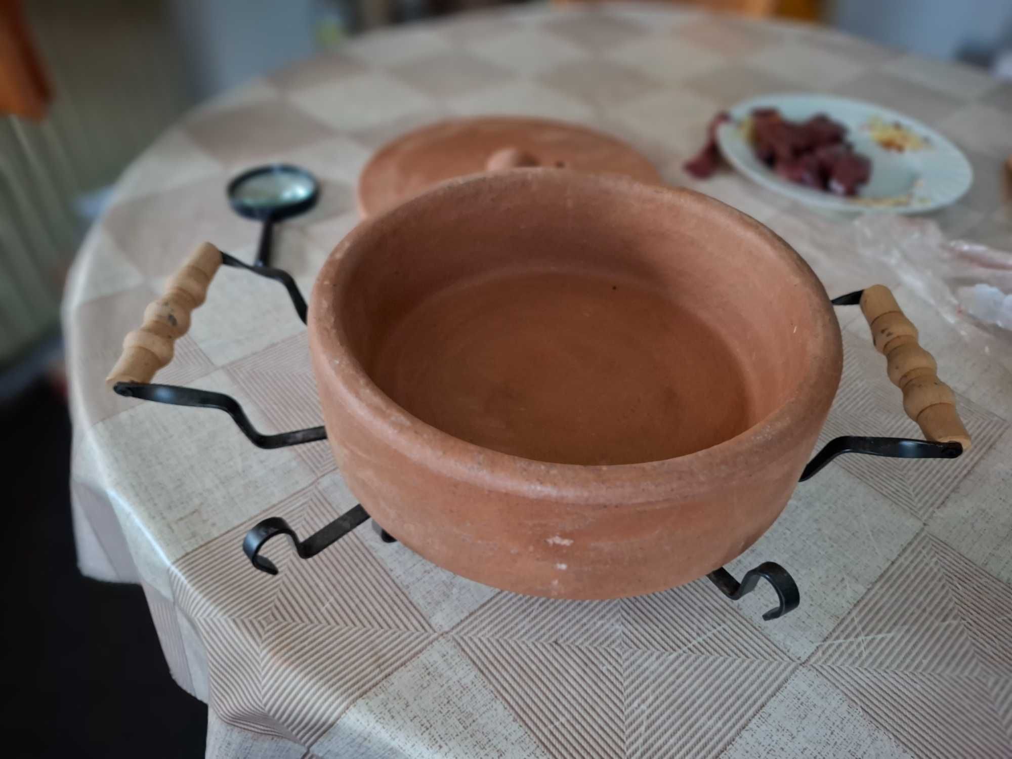 Керамичен сач с похлупак