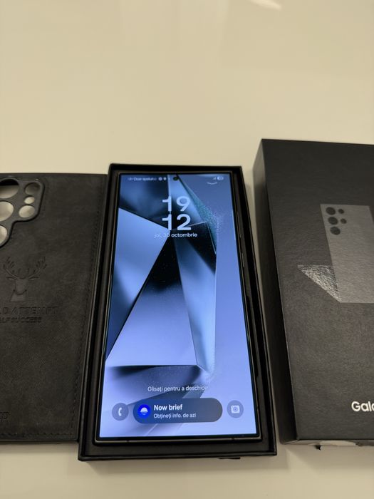 Samsung Galaxy S24 Ultra 512 GB, stare foarte buna, 2 huse , garantie