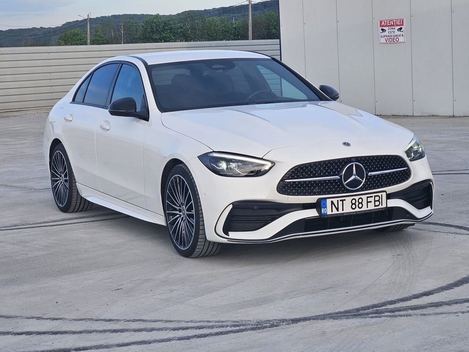 Vând  Mercedes C 300 - AMG - Mild hybrid