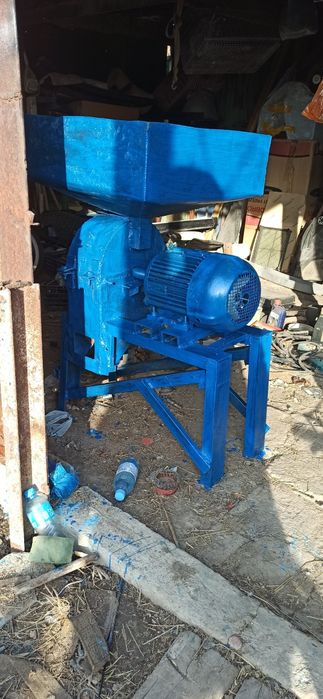 Дробилка  трёх  фаза