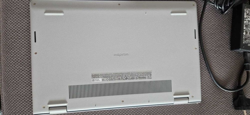 Laptop DELL Inspiron 15 3000