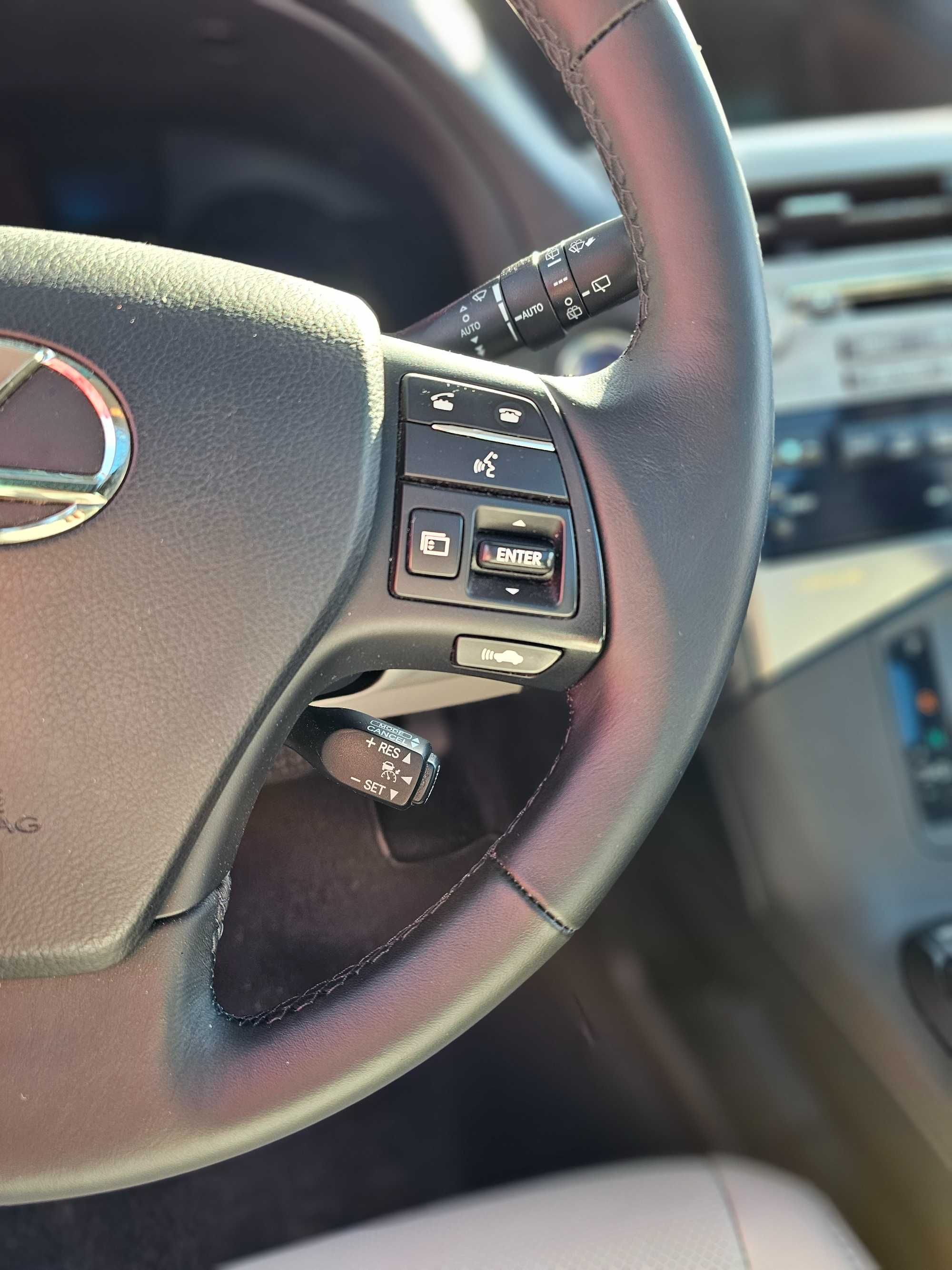 Lexus RX450h/хибрид