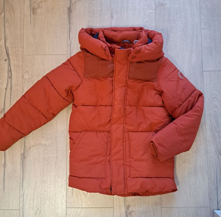 Момчешко зимно яке в червен цвят