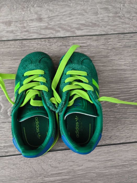 Adidași adidas gazele copii marimea 23