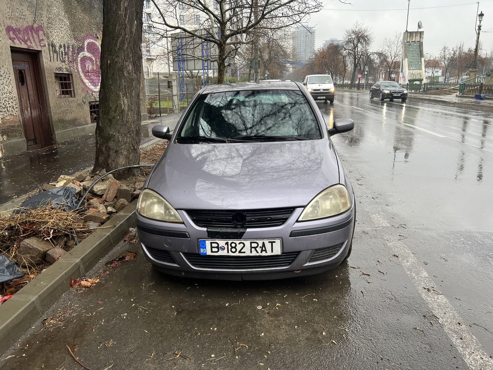 Dezmembrez opel corsa c 1.2 si 1.3