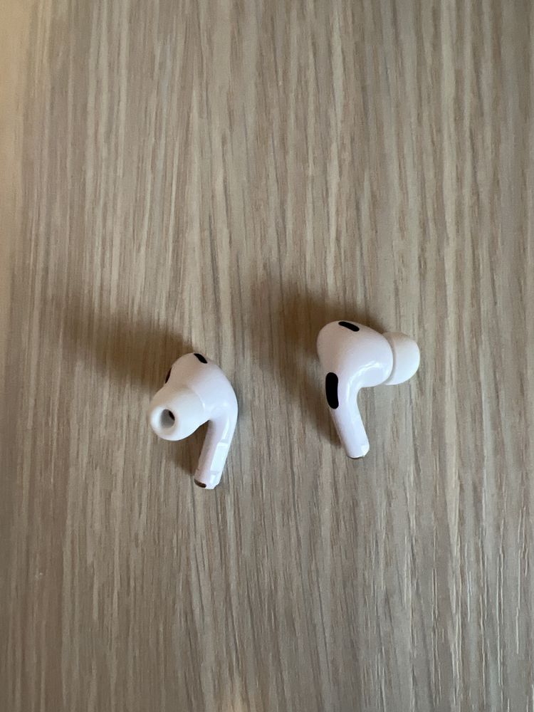 Airpods pro (2nd generation)