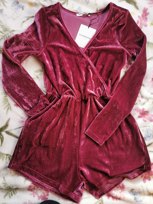 Salopetă din catifea, mărimea 36, Nouă