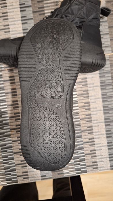 Дамски зимни боти