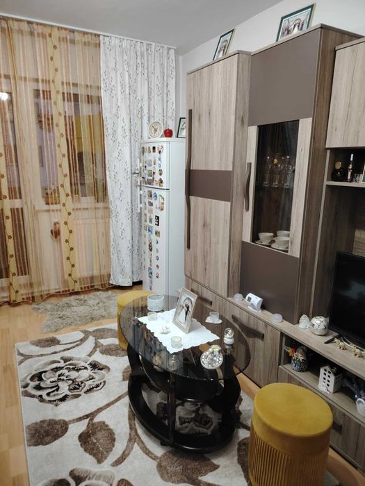 Garsonieră de închiriat